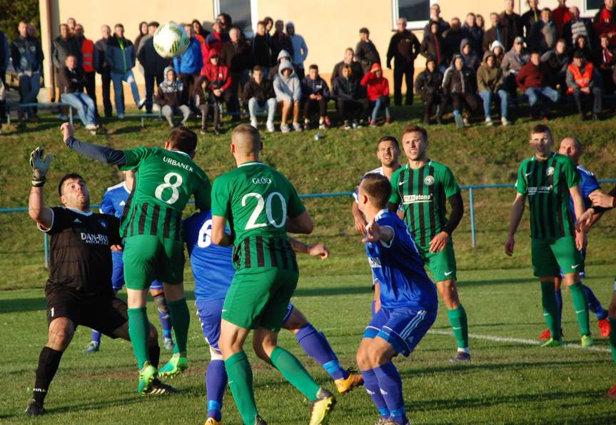 Piłka nożna. V liga krośnieńska. Mecz Tempo Nienaszów - Zamczysko Odrzykoń 4-0