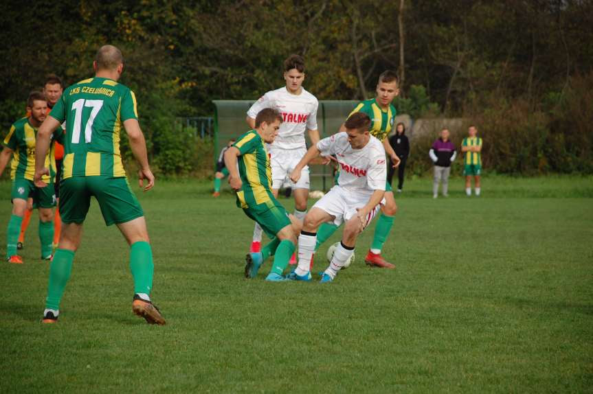 Piłka nożna. V liga. LKS Czeluśnica - Cosmos Nowotaniec 0-7