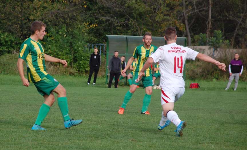 Piłka nożna. V liga. LKS Czeluśnica - Cosmos Nowotaniec 0-7