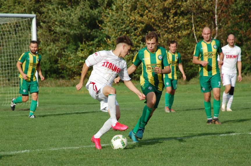 Piłka nożna. V liga. LKS Czeluśnica - Cosmos Nowotaniec 0-7