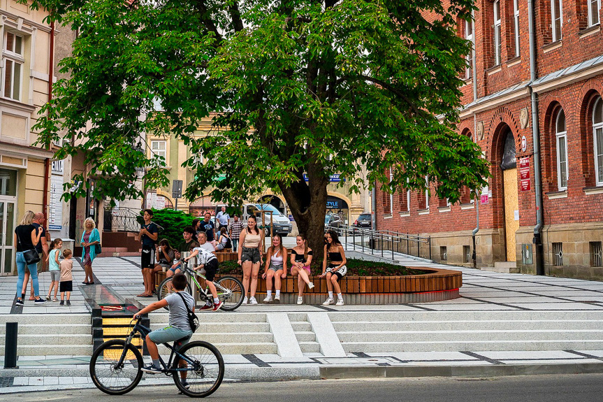 Plac z Kotwicą w Jaśle. Nowe miejsce spotkań