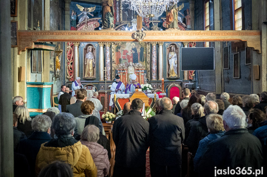 Pogrzeb ks. prałata Jana Kulpy w Święcanach