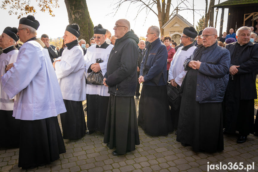 Pogrzeb ks. prałata Jana Kulpy w Święcanach