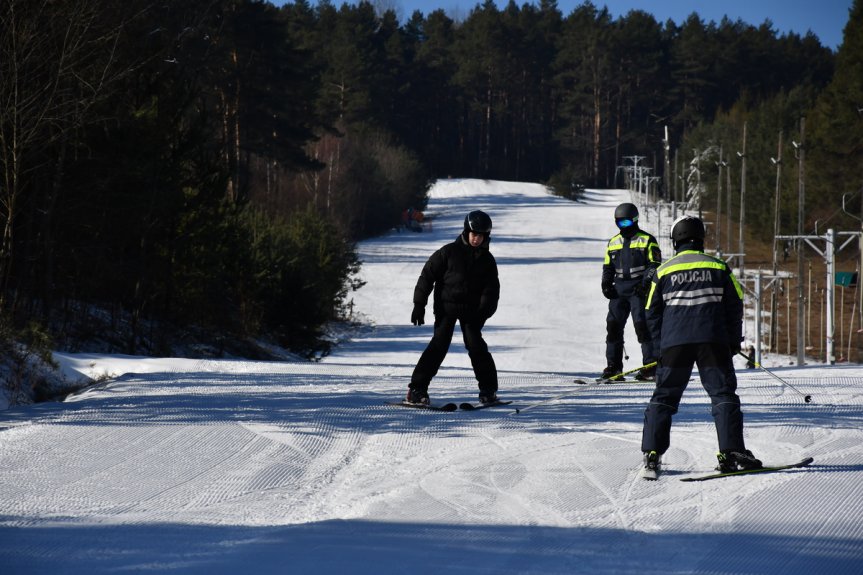 Policjanci spotkali się z dziećmi i młodzieżą