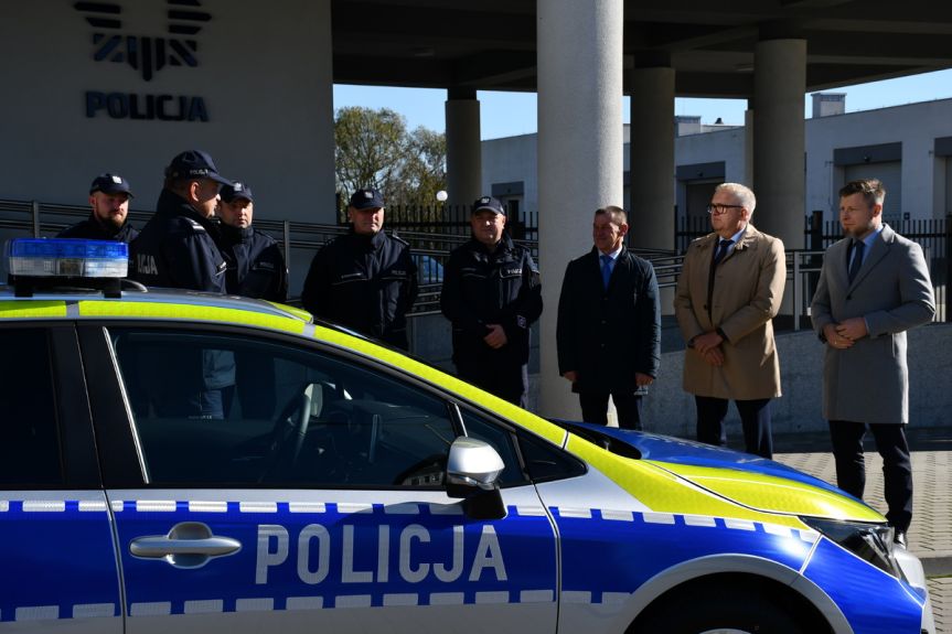 Policjanci z Jasła mają nowy radiowóz