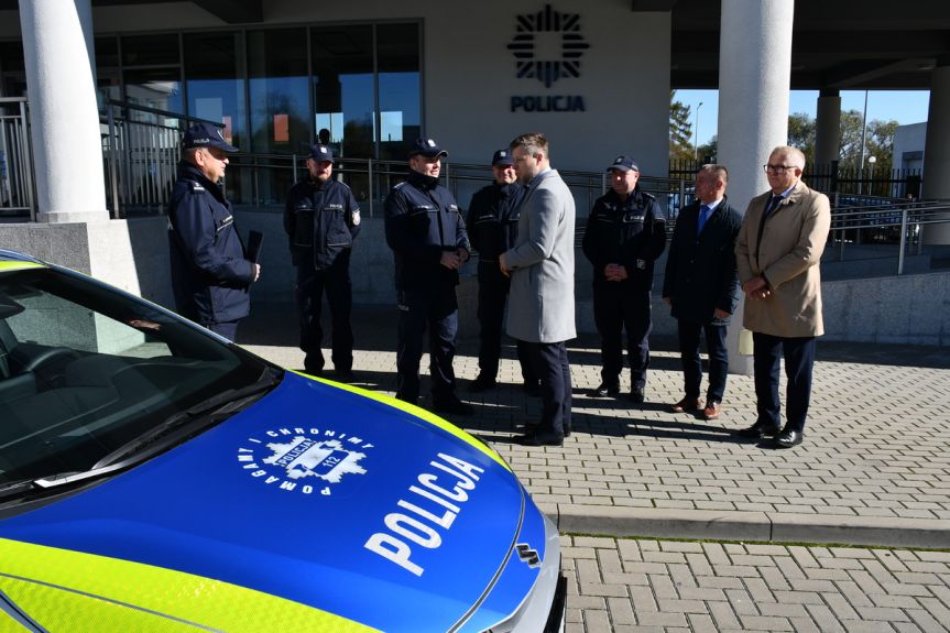 Policjanci z Jasła mają nowy radiowóz