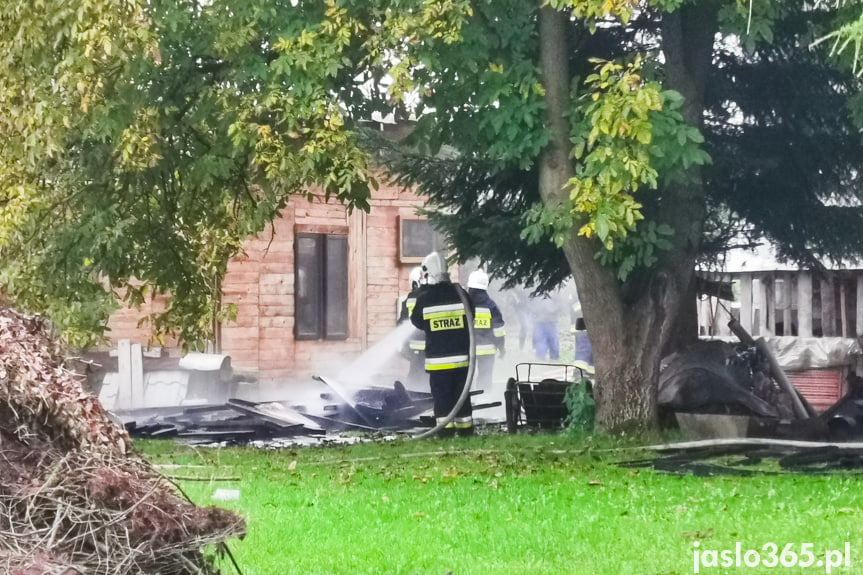 Pożar budynku w Szebniach