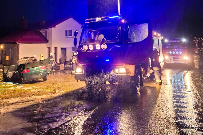 Pożar samochodu w Harklowej