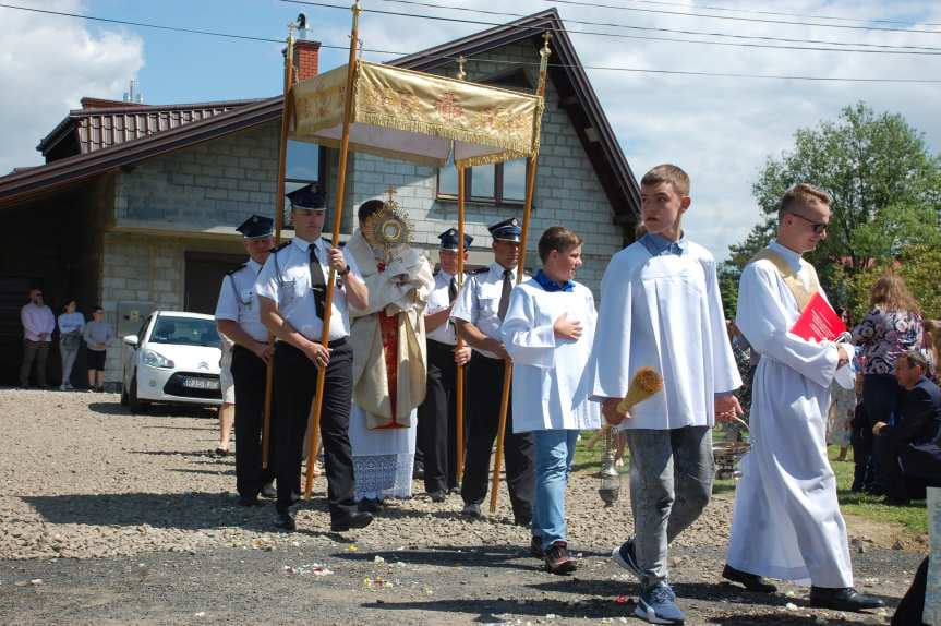 Procesja Bożego Ciała z Sadek do Nienaszowa