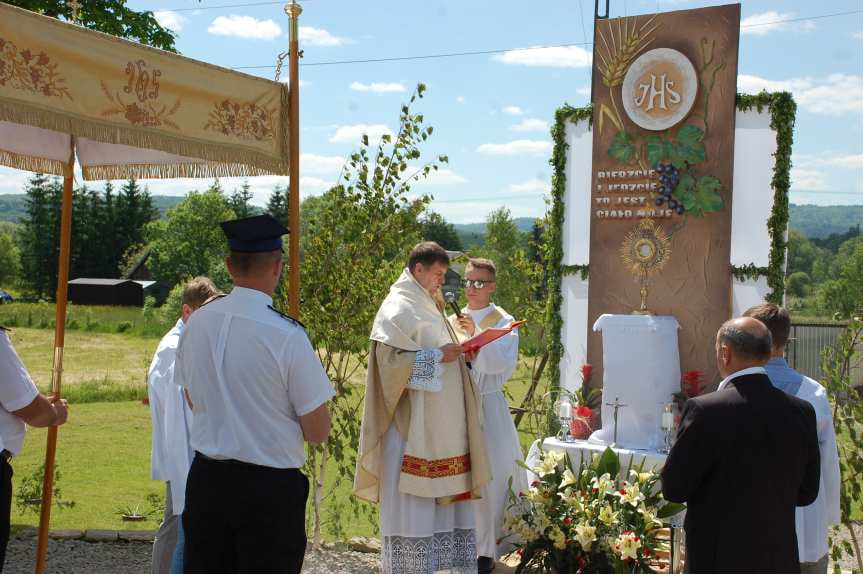 Procesja Bożego Ciała z Sadek do Nienaszowa