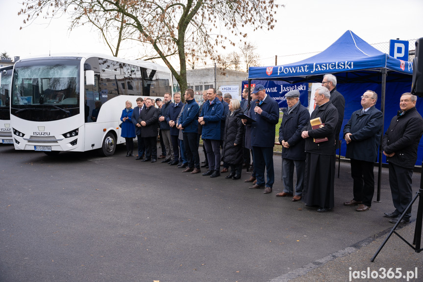 Przekazanie autobusów