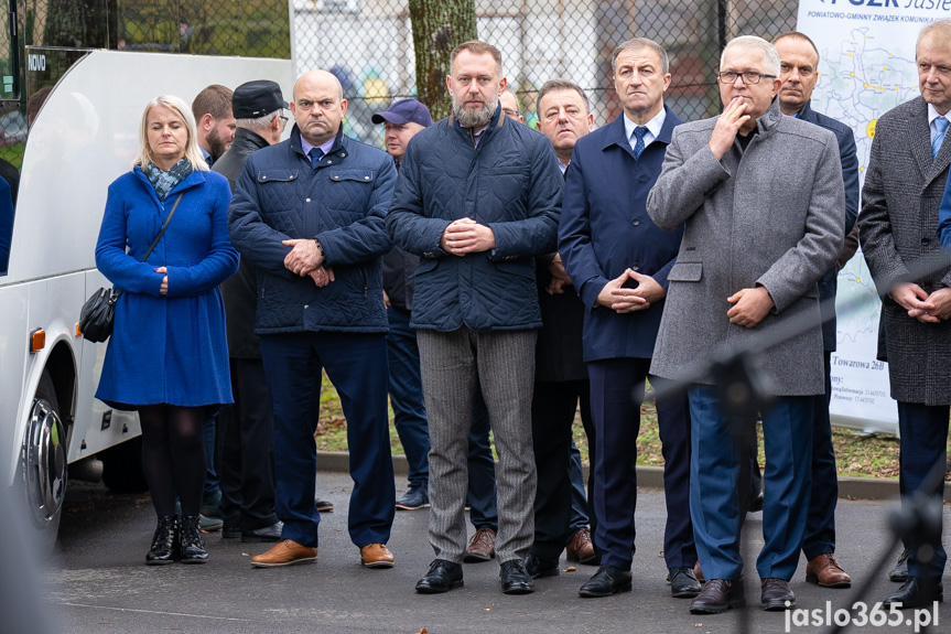 Przekazanie autobusów