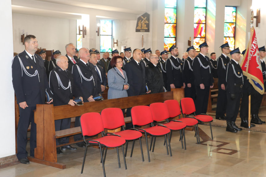 Przekazanie samochodu OSP w Załężu