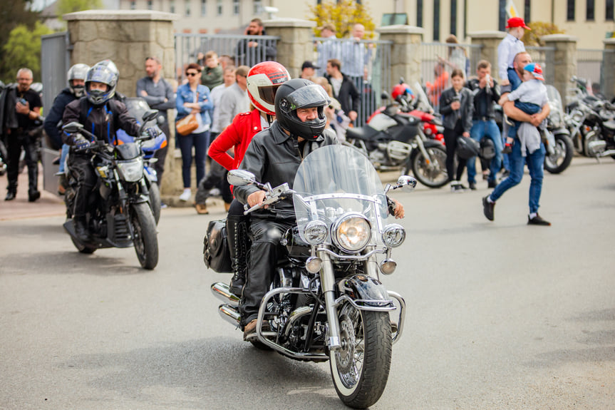 Rozpoczęcie sezonu motocyklowego w Dębowcu