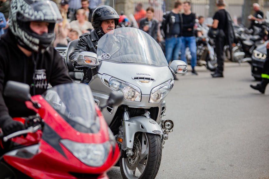 Rozpoczęcie sezonu motocyklowego w Dębowcu