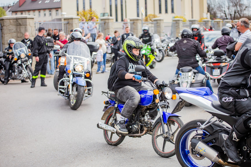 Rozpoczęcie sezonu motocyklowego w Dębowcu