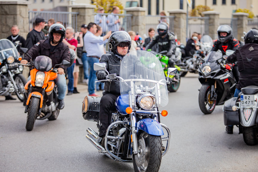 Rozpoczęcie sezonu motocyklowego w Dębowcu