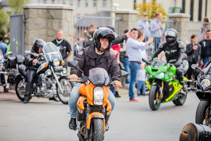 Rozpoczęcie sezonu motocyklowego w Dębowcu