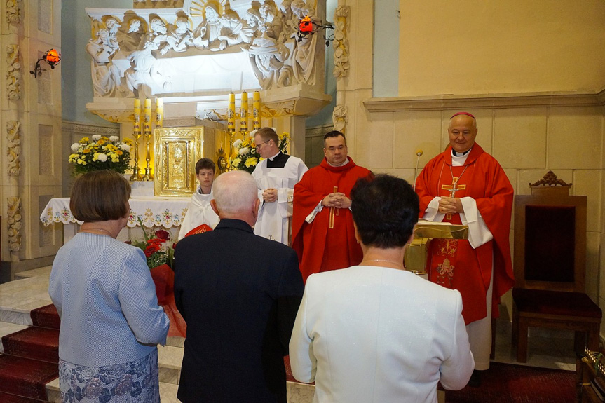 Rozpoczęcie uroczystości w Dębowcu