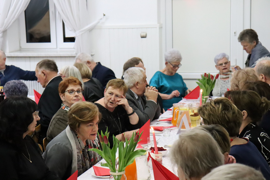 Seniorzy świętowali Walentynki