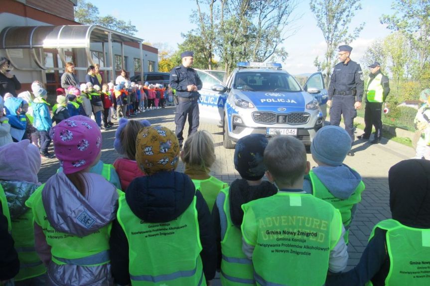 Spotkanie policjantów z dziećmi