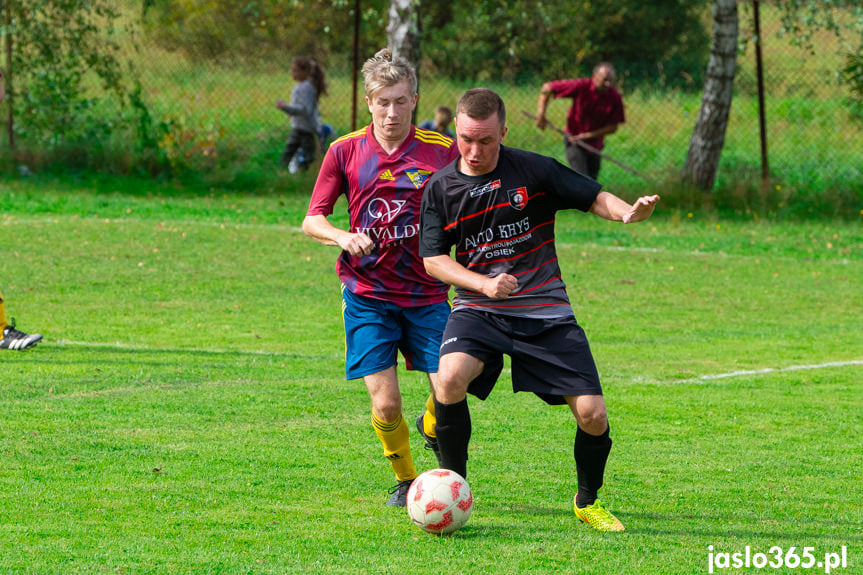 Tęcza Zręcin - Czardasz Osiek Jasielski 2:4