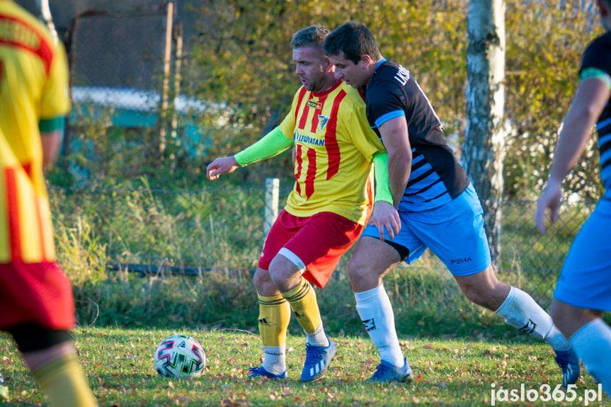 Tęcza Zręcin - LKS Skołyszyn 1:4