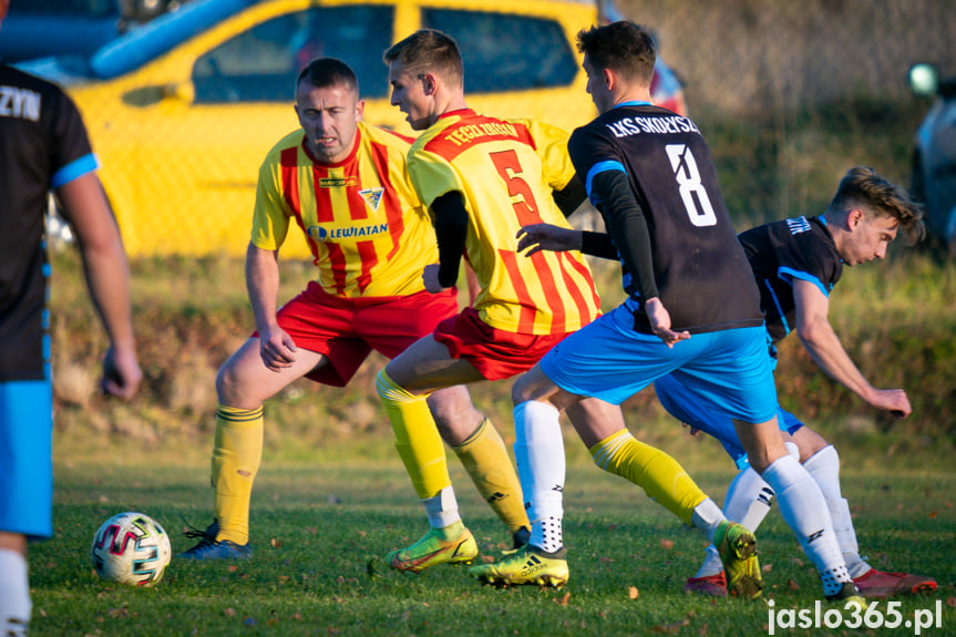 Tęcza Zręcin - LKS Skołyszyn 1:4