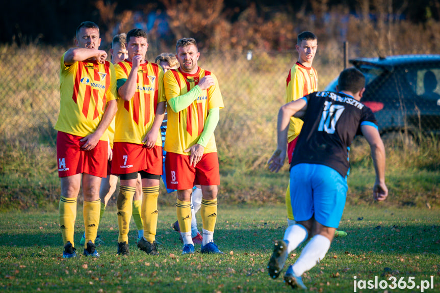 Tęcza Zręcin - LKS Skołyszyn 1:4