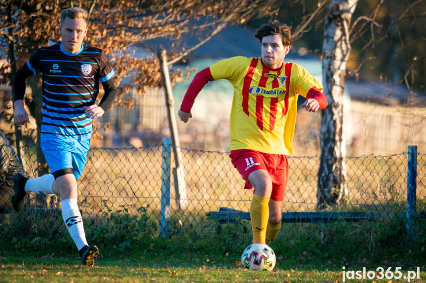 Tęcza Zręcin - LKS Skołyszyn 1:4