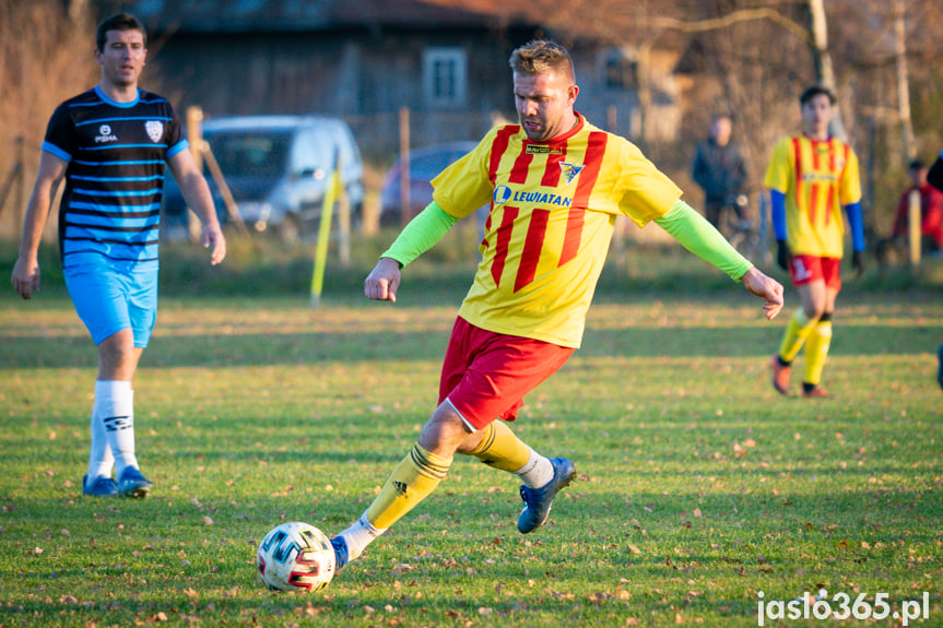 Tęcza Zręcin - LKS Skołyszyn 1:4