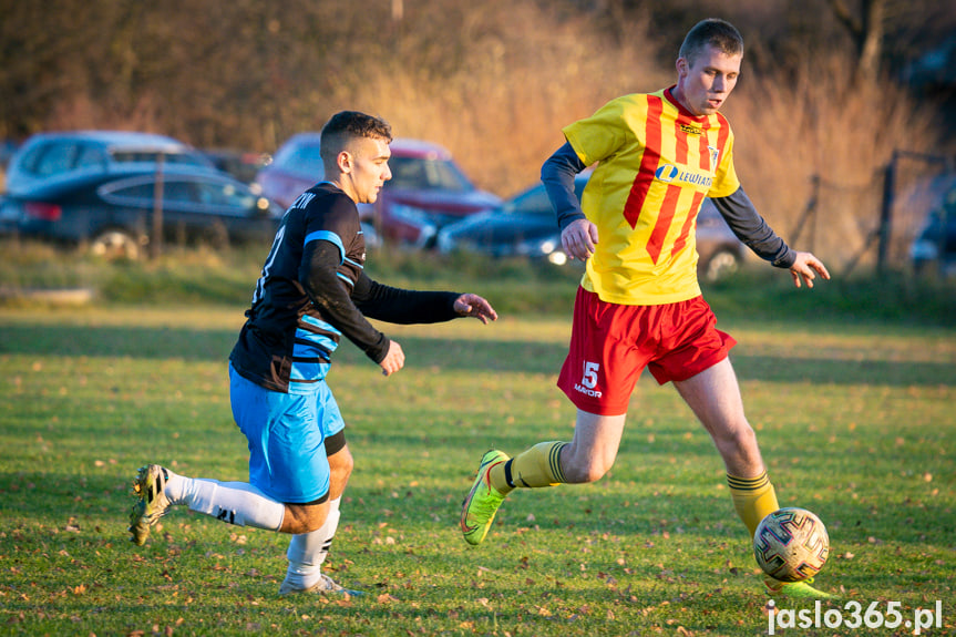 Tęcza Zręcin - LKS Skołyszyn 1:4