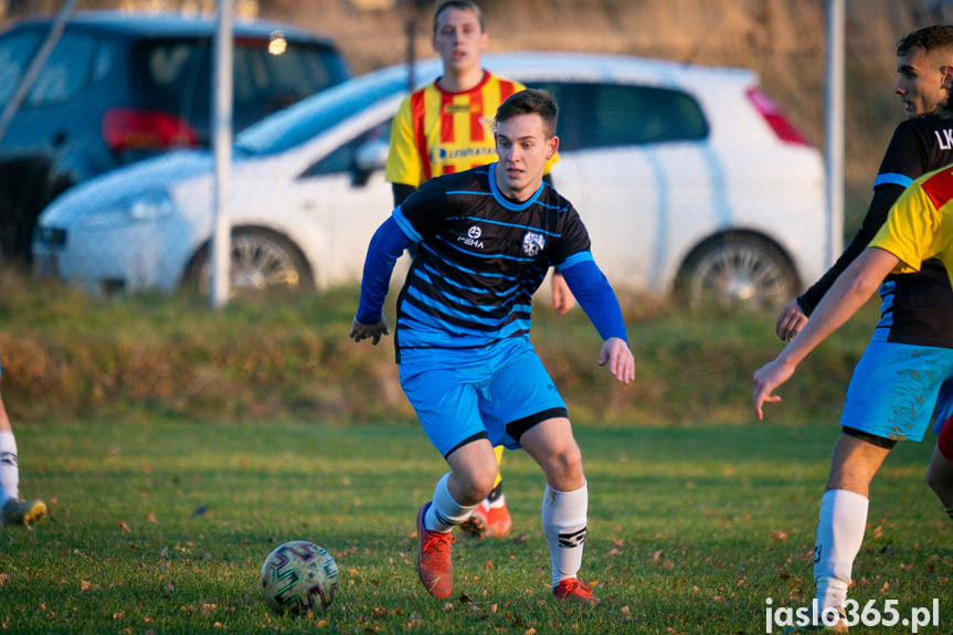 Tęcza Zręcin - LKS Skołyszyn 1:4