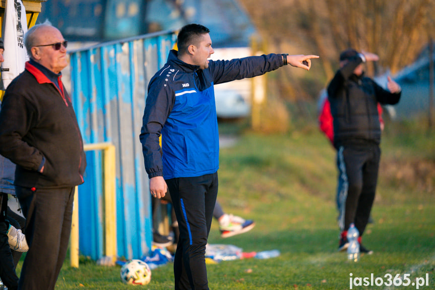 Tęcza Zręcin - LKS Skołyszyn 1:4