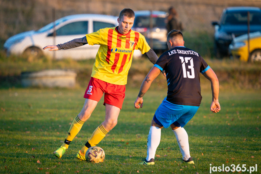 Tęcza Zręcin - LKS Skołyszyn 1:4