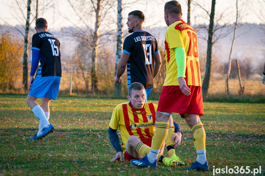 Tęcza Zręcin - LKS Skołyszyn 1:4