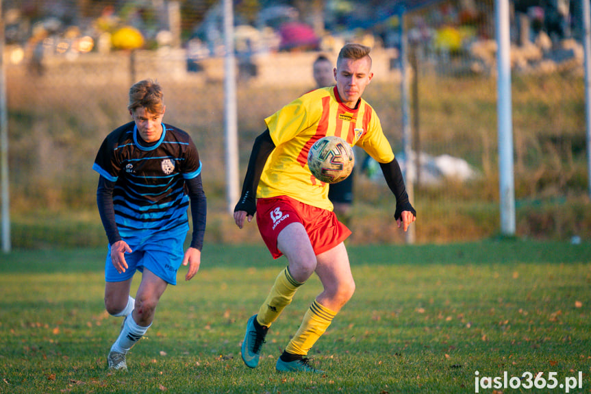 Tęcza Zręcin - LKS Skołyszyn 1:4