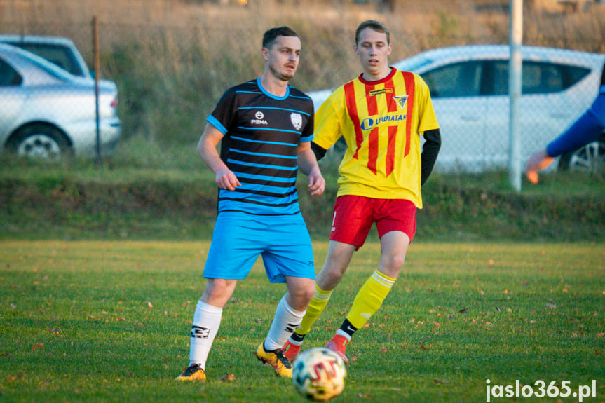 Tęcza Zręcin - LKS Skołyszyn 1:4