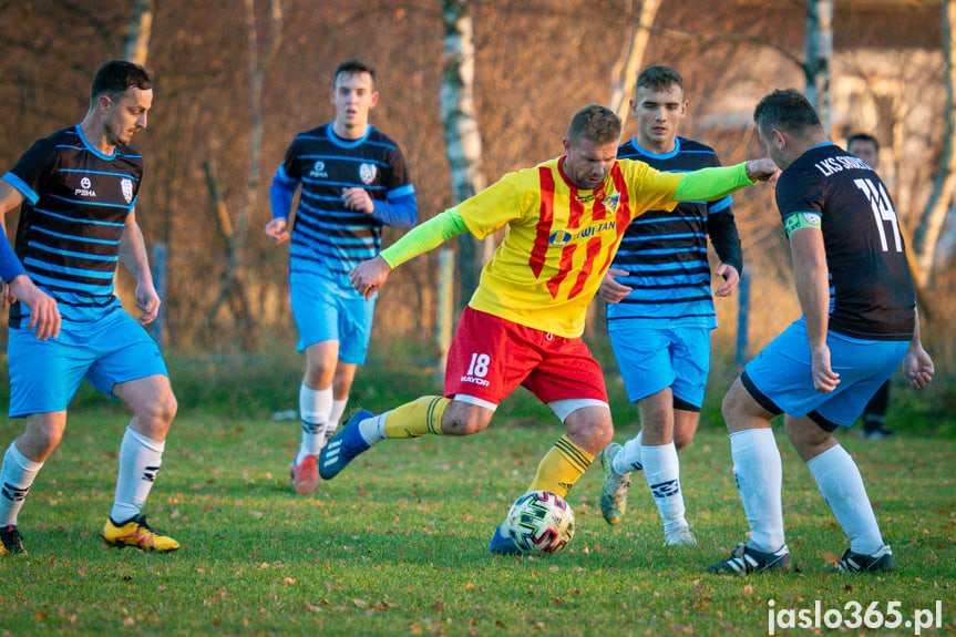 Tęcza Zręcin - LKS Skołyszyn 1:4