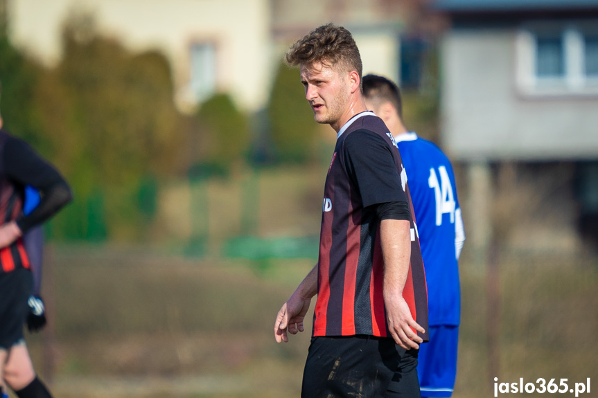 Tempo Nienaszów - Beskid Posada Górna 4:0