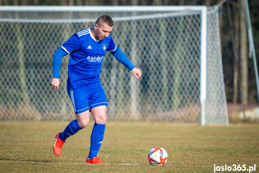 Tempo Nienaszów - Beskid Posada Górna 4:0