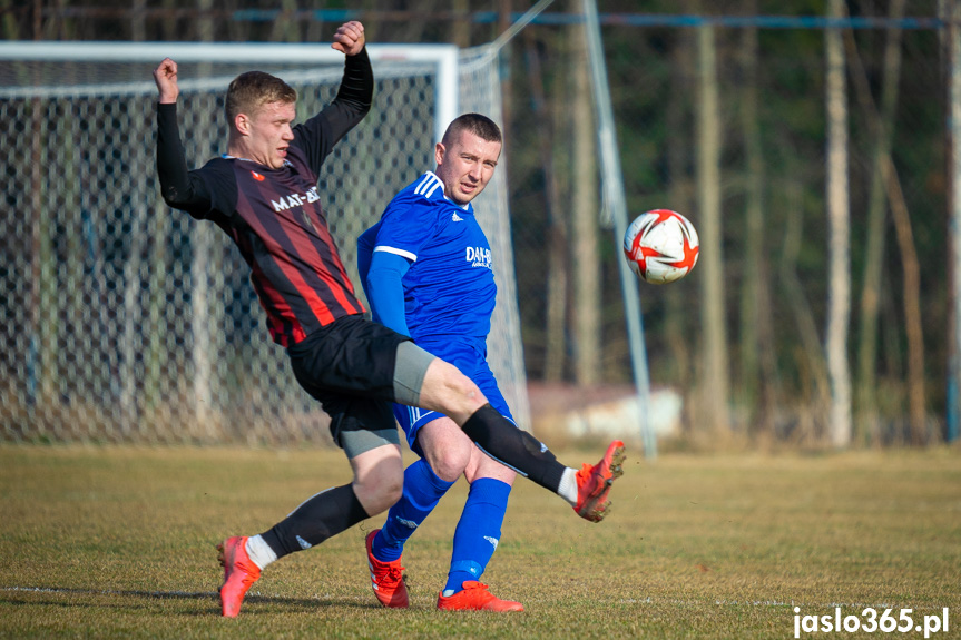 Tempo Nienaszów - Beskid Posada Górna 4:0