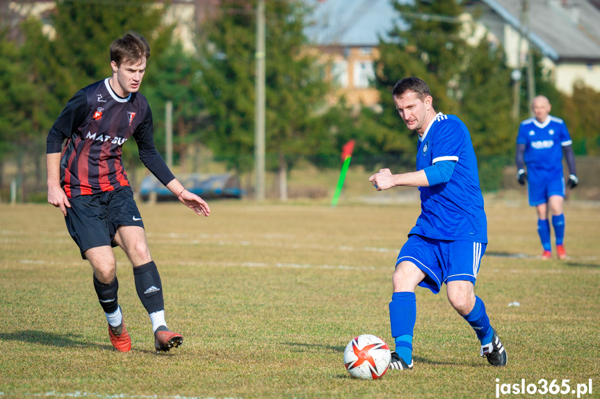 Tempo Nienaszów - Beskid Posada Górna 4:0