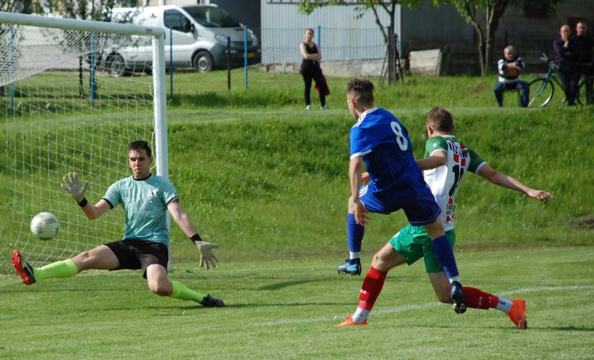 Tempo Nienaszów - Brzozovia Brzozów 3-3