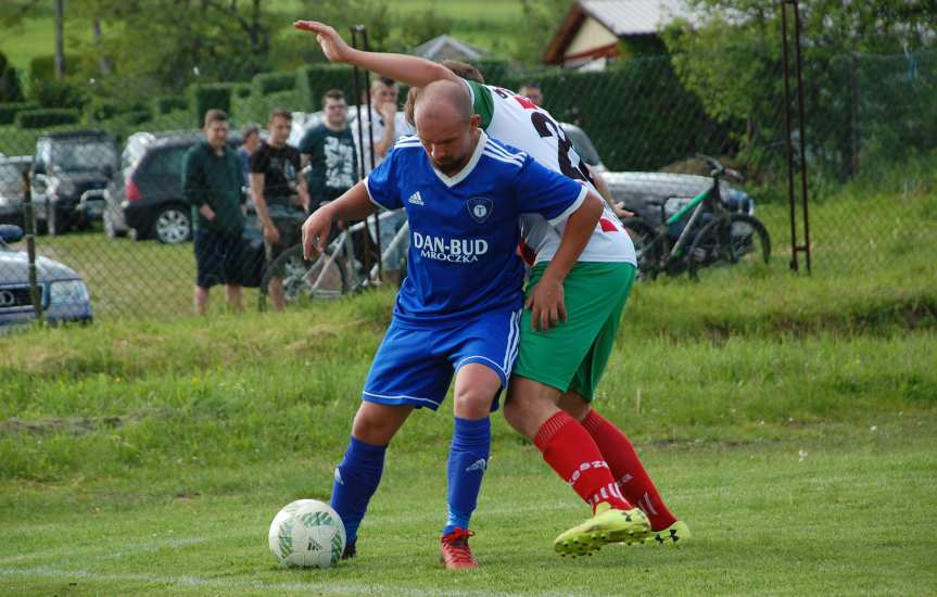 Tempo Nienaszów - Brzozovia Brzozów 3-3