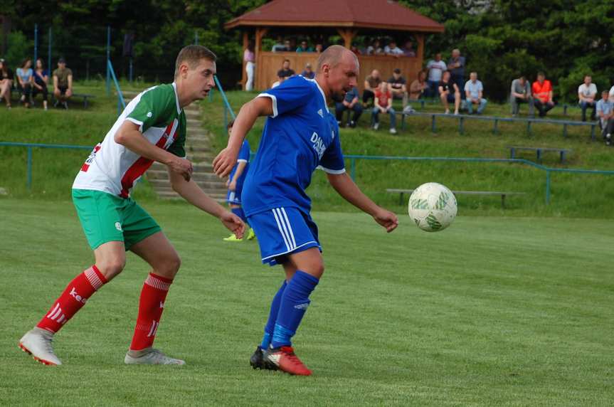 Tempo Nienaszów - Brzozovia Brzozów 3-3