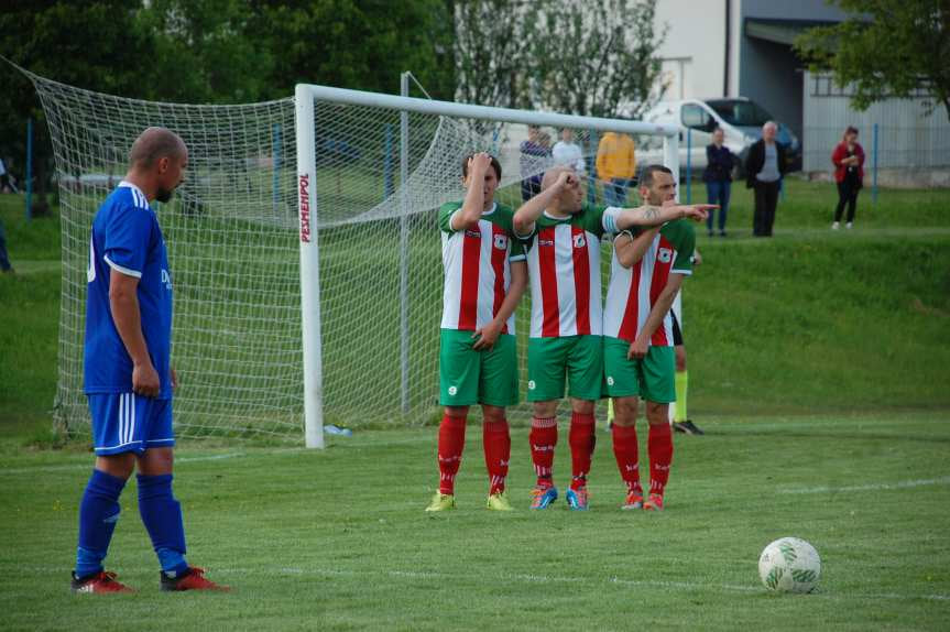 Tempo Nienaszów - Brzozovia Brzozów 3-3