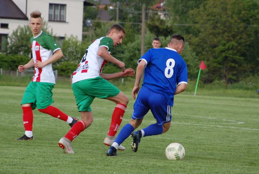 Tempo Nienaszów - Brzozovia Brzozów 3-3