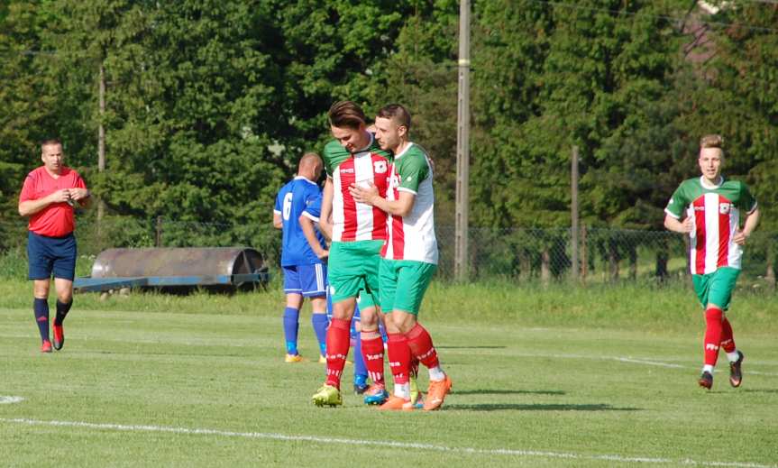 Tempo Nienaszów - Brzozovia Brzozów 3-3