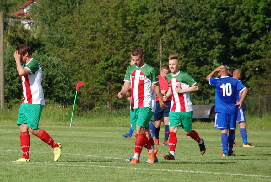 Tempo Nienaszów - Brzozovia Brzozów 3-3